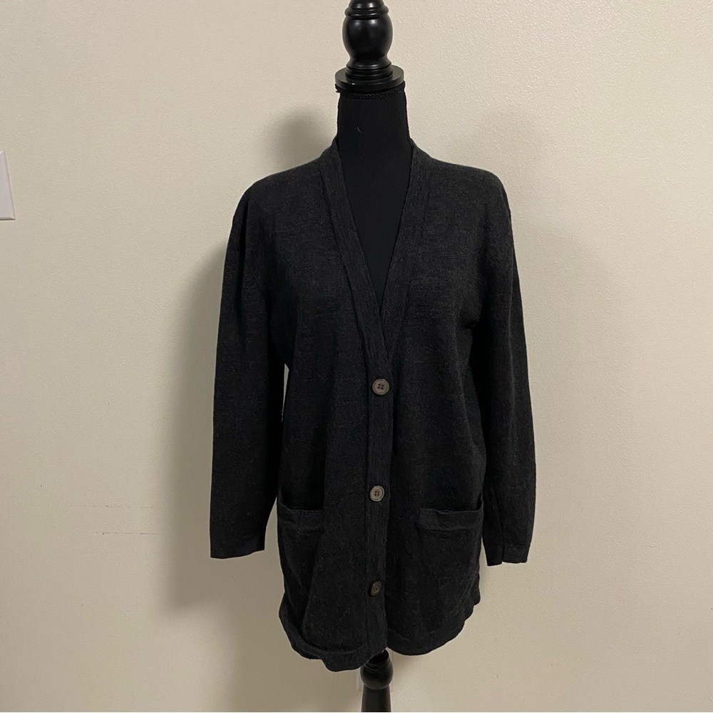 Lord & Taylor’s Cardigan Womens Size Medium Dark Gray 100% Merino Wool Button up